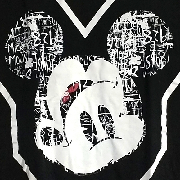 Disney Adult T-shirt Large Size - Picture 3 of 6
